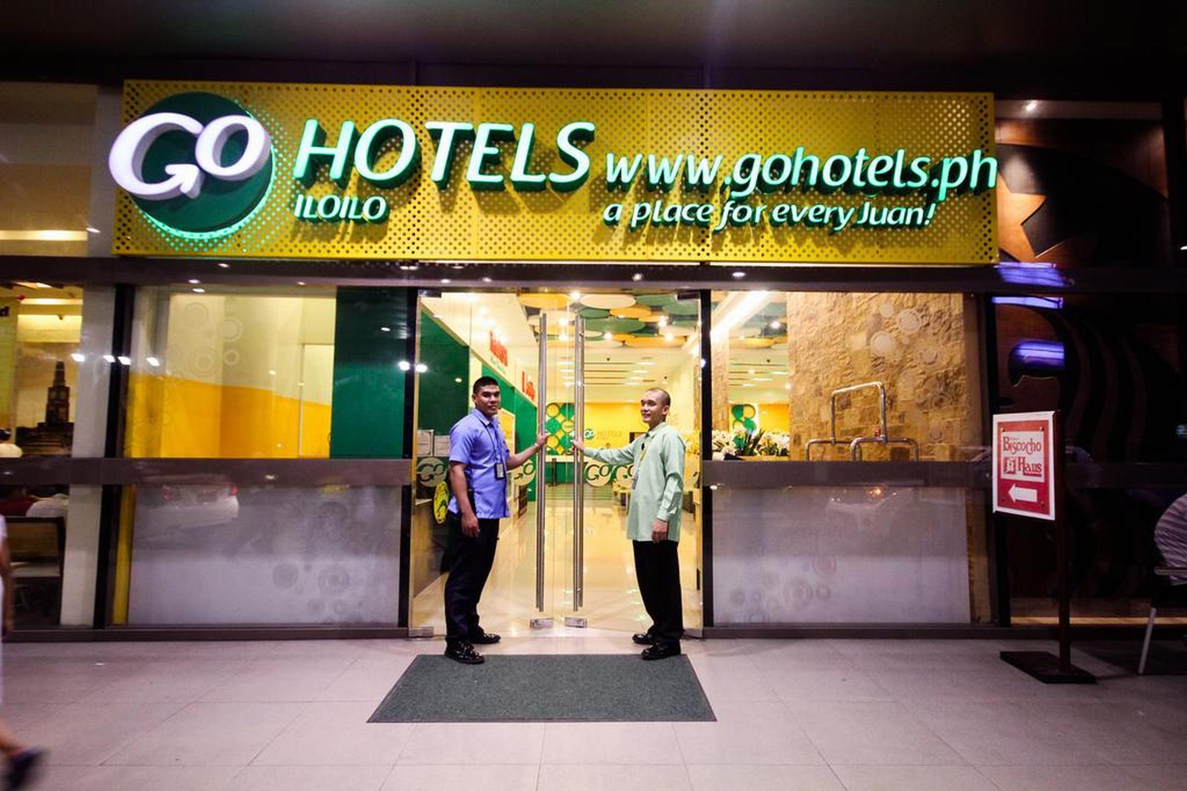 Go Hotels Iloilo Exterior foto
